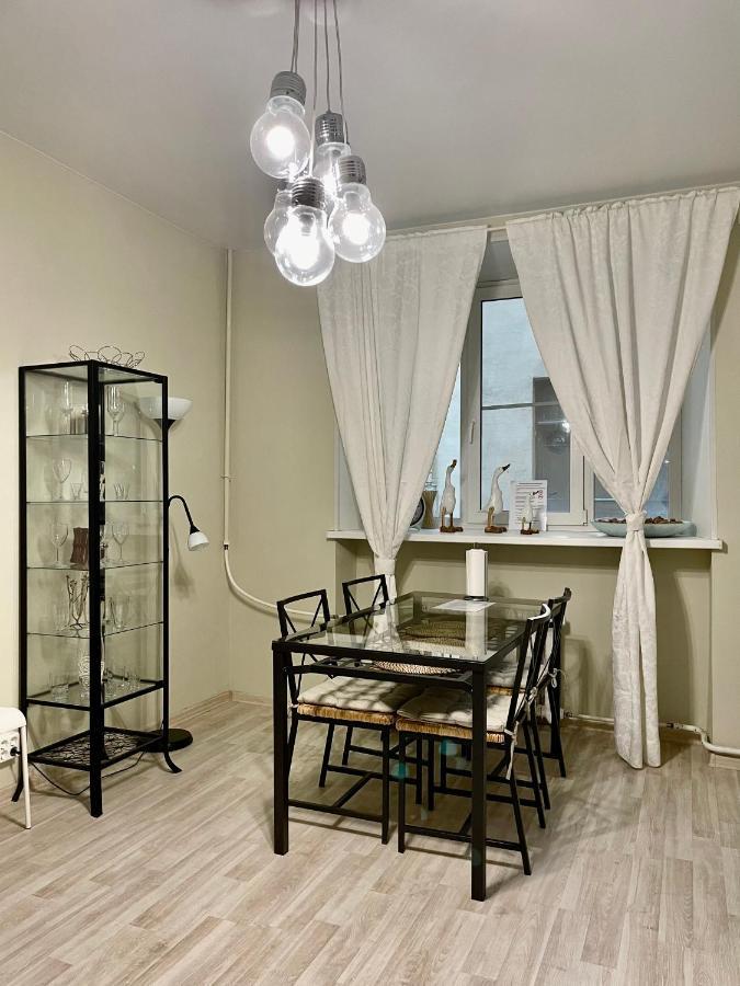 Apartment On Gorokhovaya 3 เซนต์ปีเตอร์สเบิร์ก ภายนอก รูปภาพ