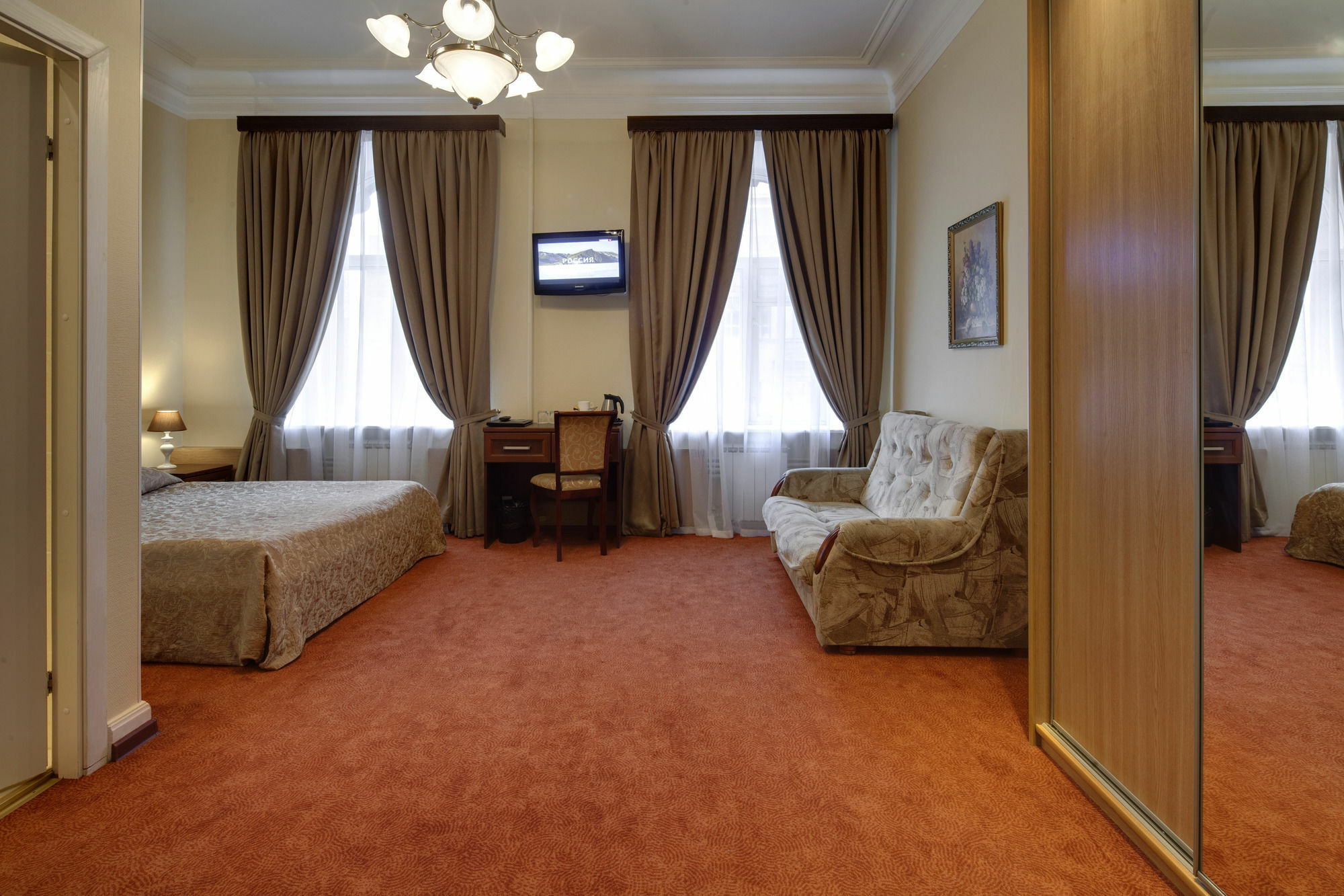 Apartment On Gorokhovaya 3 เซนต์ปีเตอร์สเบิร์ก ภายนอก รูปภาพ